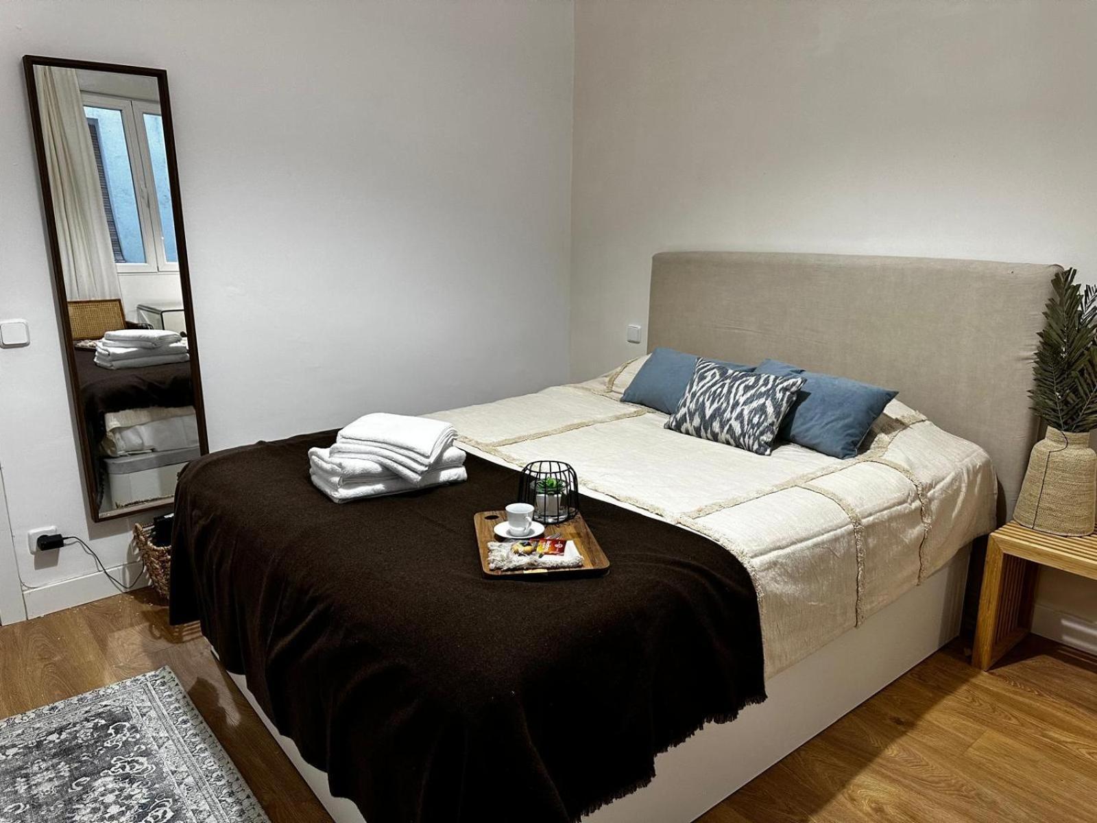 Piso 2 Habitaciones En El Centro Madrid Extérieur photo