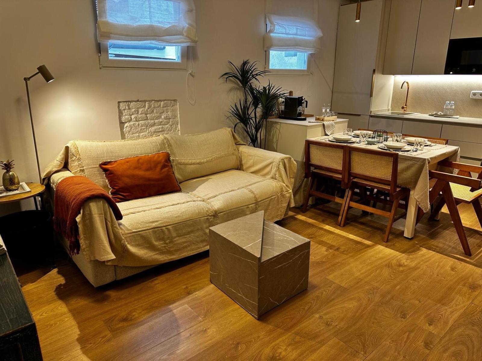 Piso 2 Habitaciones En El Centro Madrid Extérieur photo